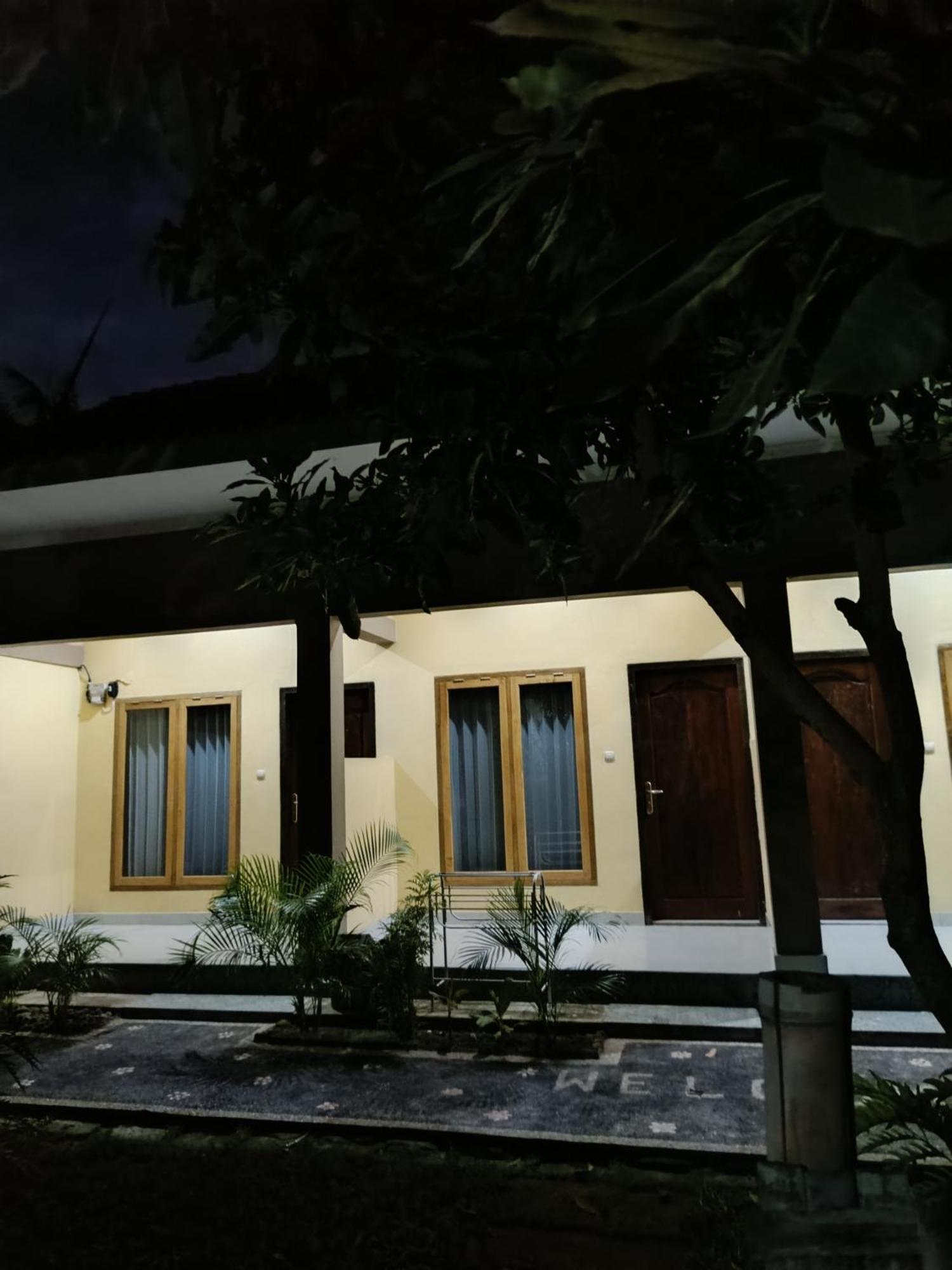 Honey Home Kuta  Exterior foto