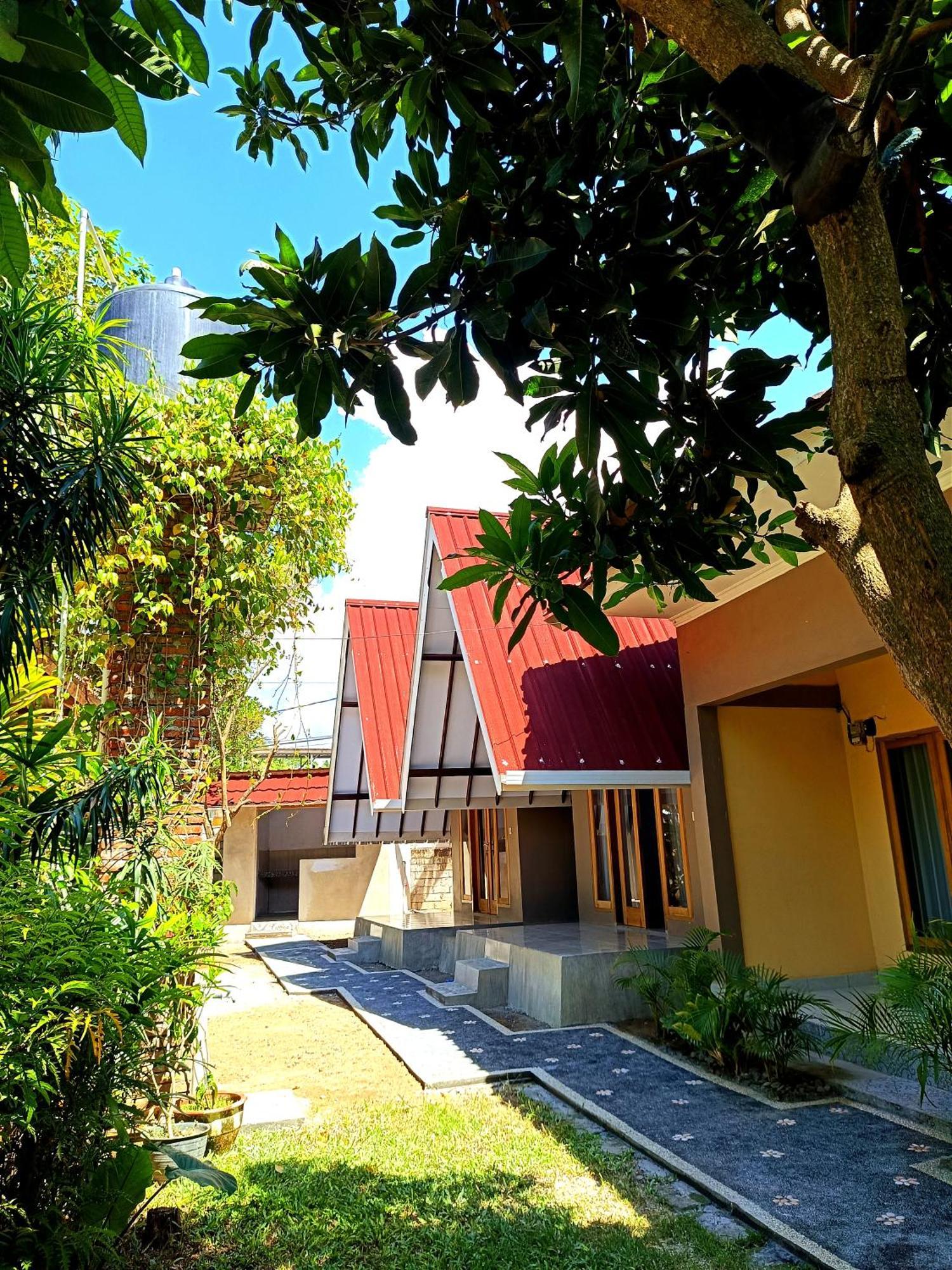 Honey Home Kuta  Exterior foto